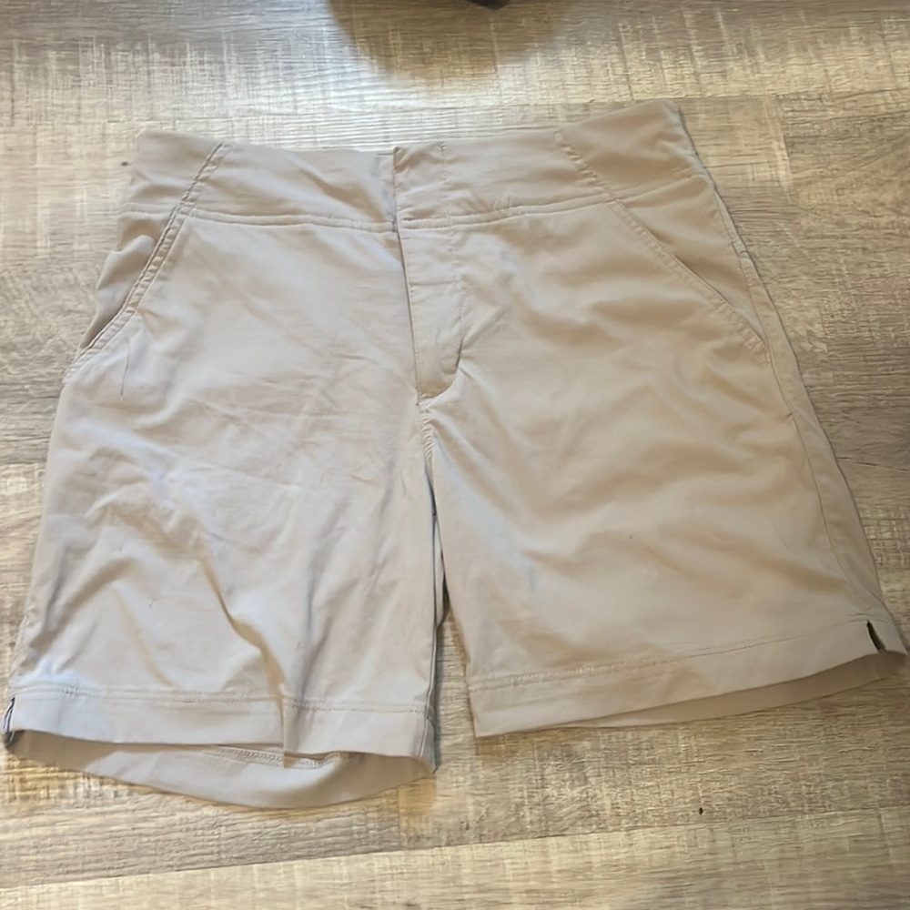 Columbia Shorts